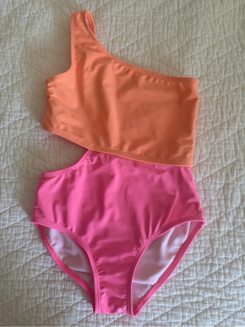 Snapper Rock Kids One-Shoulder Swimsuit - WORN ONCE - size 5-6